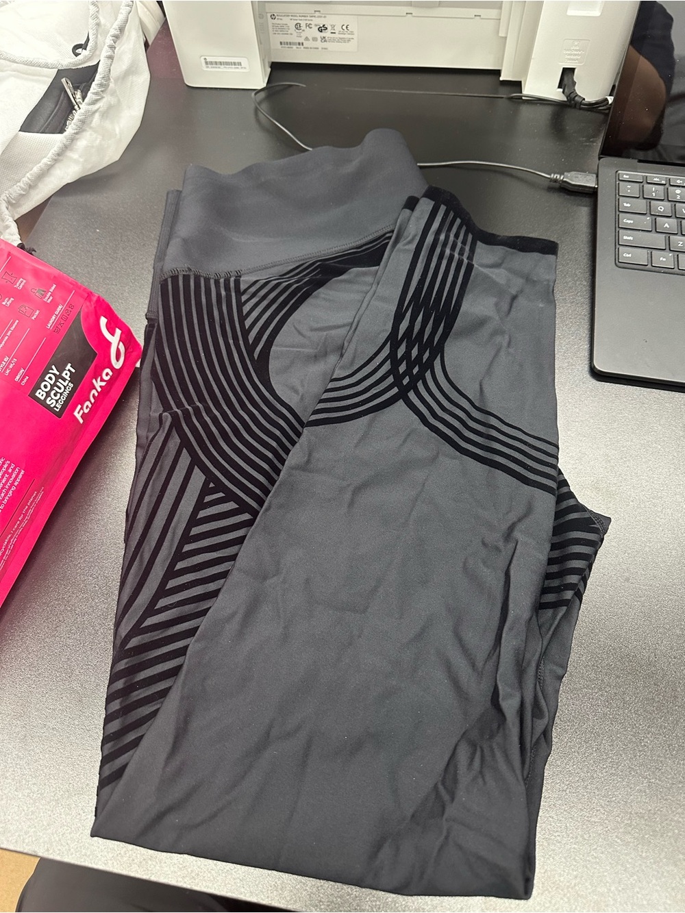 Fanka body sculpt leggings